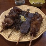 美味ぇ津゛ - 名物！芝浦牛にこみ