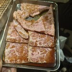 ヤキニク ホルモン どうげん - 