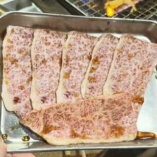 ヤキニク ホルモン どうげん_0