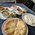 アジアンレストラン&バー HIRA ヒラ - 