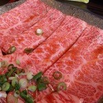 焼肉 吉田 新館 - 薄切りロース