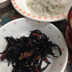 ゆきや荘 - 朝ごはんのひじき♡こんなの見たこと無い！大きさがはんぱ無くて味も何てコメントして良いかわからないほど美味しかったー(≧∇≦)