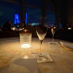 ピーク・ラウンジ - 