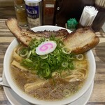 焼豚中華そば 啜る - 