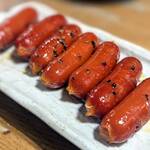 加賀屋 - 料理写真:赤ウインナー炒め￥450