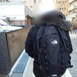 大阪天満宮 鮨とよなが - まだまだ列は続く…