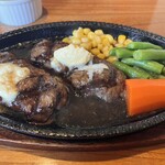 OKUBO - ガーリックホイップと醤油ソースをかけ