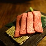 まる良炭火焼肉 - 松阪牛大トロ