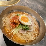 まる良炭火焼肉 - 冷麺