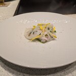 日比谷 モンシェルトントン - 蓮根とヒラメのオリーブオイル和え