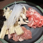 ブッフェレストラン 八献 - 