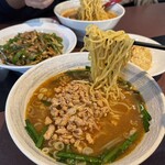 中華料理　阿里山 - 