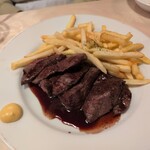 パリのワイン食堂 - 