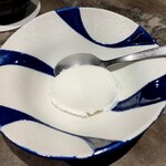 肉料理 ちぃちゃん - 淡路島ヨーグルトのアイス