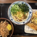 丸亀製麺 - 