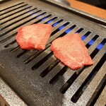 和牛焼肉やくにく 徹 - 