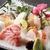 魚平 - 料理写真:刺身盛り合わせ