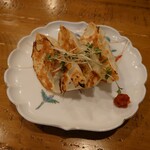 鶏創作 季浰拘 - 鶏餃子♪まさかの1個+サービス(／▽＼)♪