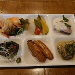 鶏創作 季浰拘 - 左上の海老が熱々で,凄く美味しかったです♥