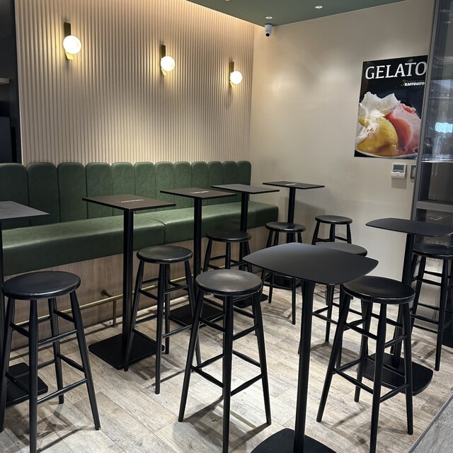 ジェラテリア ラッフィナート 六本木ヒルズ店 （GELATERIA RAFFINATO 