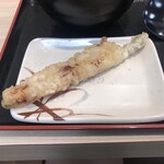 名代 箱根そば - 料理写真:という訳で、フェアのトッピングはアスパラベーコン巻き天でした。