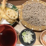 そばと天ぷら 石楽  JOINUS横浜店 - 海老と野菜の天せいろ