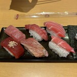 スシロー - 料理写真:マグロづくし