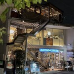 屋根裏のパリ食堂 - 