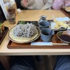 挽きぐるみ蕎麦屋 慎