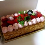 ル・パティシエ ヨコヤマ - 苺ロール！(2014,12/30)