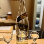 和 のぎ - 栄光冨士 純米大吟醸 79Au（限定・金箔入り）