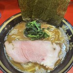 横濱家系ラーメン 八代目 野中家 - ラーメン900円