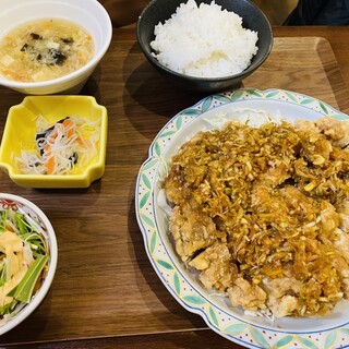 口コミ一覧 : 紫藤花 （シトウカ） - 丸太町（京都市営）/中華料理