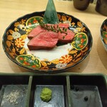 牛たん日和 - 12時間低温調理の厚切りレアたん焼き