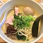 麺や 福一 - 濃厚鶏白湯ラーメン（塩￥770）味玉1/1/2015