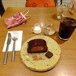 なかたに亭 - ショコラティーヌ：432円+アイスコーヒー：540円(’14.12月)