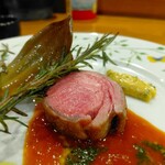 渡辺料理店 - ⚫「フランスシストロンの仔羊  背肉のロースト」