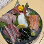 魚がし商店 - 刺身盛合せ
