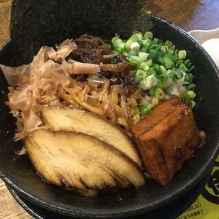 油そばまぜそば専門店 まる伊