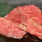 炙 焼肉・ホルモン - 