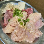 焼肉ホルモン ボンズ 池袋本館 - 