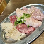 焼肉ホルモン ボンズ - 