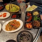 韓国料理食べ放題 ムハンポチャ - 