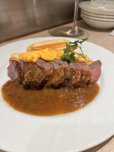 赤白 ホワイティ梅田店 （コウハク）のご予約 - 東梅田/ビストロ