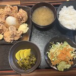 酒道 ハナクラ しぞーかおでん 高円寺店 - 唐揚げ定食