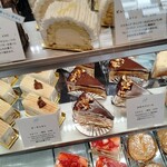 パティスリー イル・プルー・シュル・ラ・セーヌ - 