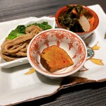 中目黒 若狭 - パンチャン（キムチナムル）