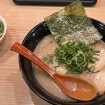 博多ラーメン 本丸亭 安城店 - 
