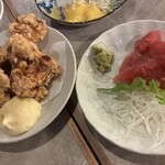 兵蔵 - から揚げとマグロの造り