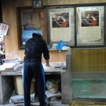 山内うどん店 - 手打！手作業がええわい♪機械に頼らんのは大変やけどそれがいちばん旨いわい